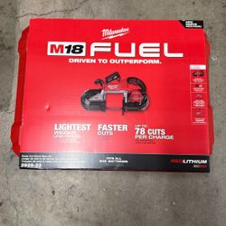 Milwaukee 2929-22 Deep Cut Bandsaw