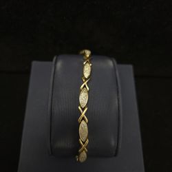10k Gold Hugs Amd Kisses Bracelet