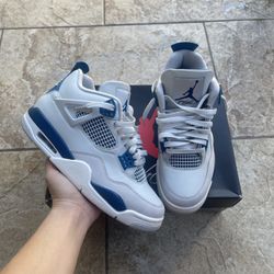 Jordan 4 Military Blue 