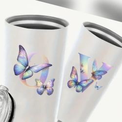 Personalize Your Tumbler With a Letter