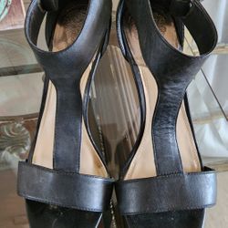 Vince Camuto Leather Heels Sz 8.5
