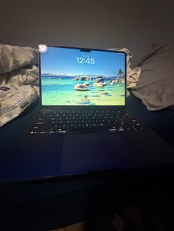 Apple MacBook Air M4-13 inch
