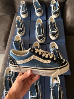 Pearlized vans navy