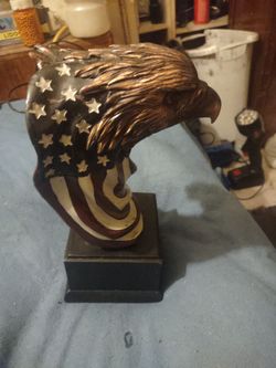 Bronze copper eagle usa flag