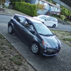 2014 Toyota Prius C