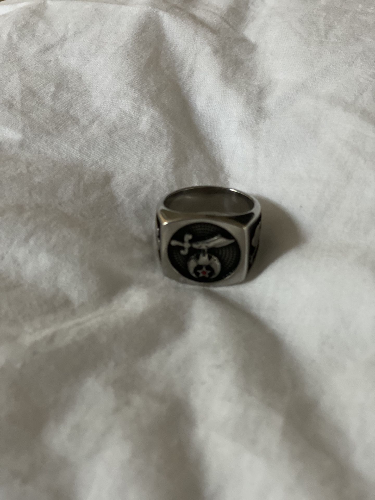 SHRINER NOBLE MASONIC RING CAMEL FEZ SZ 10-15