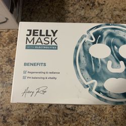 Brand New Avery Rose Jelly Mask