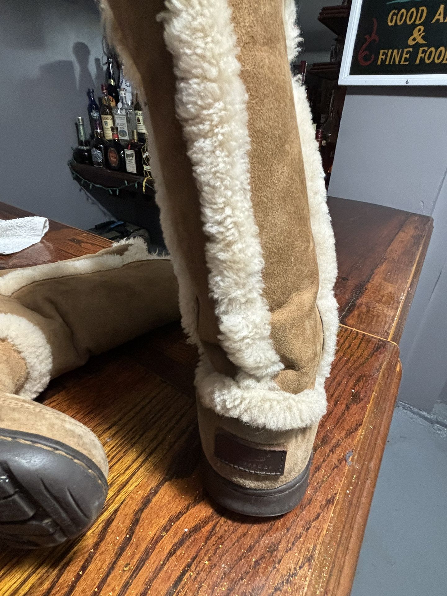 Uggs Size 7