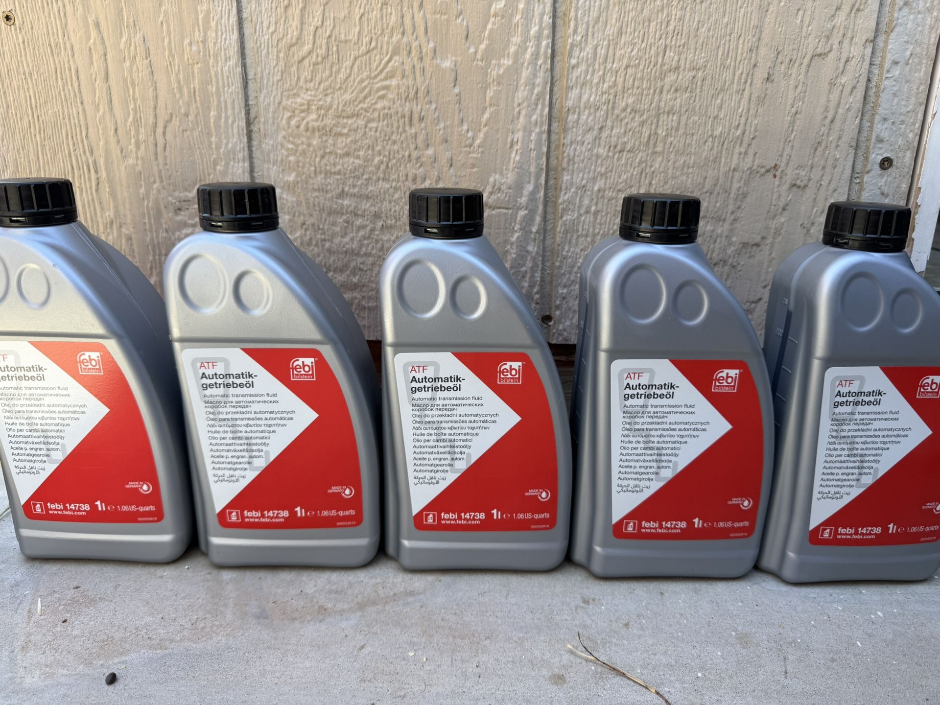 ATF TRANSMISSION OIL Volkswagen $30 Or $7 Each