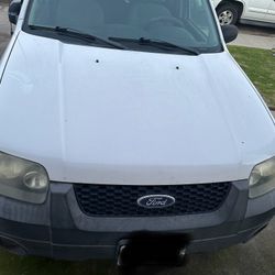 2006 Ford Escape/ OBO