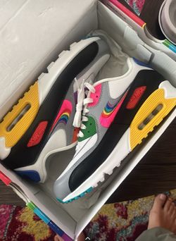 Brand new NIKE BE TRUE with the box