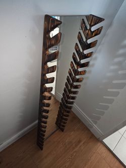 The Jeter Vault: Bespoke Bohemian 34-Cap Columnar Showcase & Reflection Suite