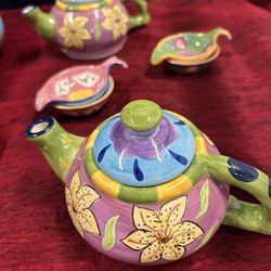 A Japan hand Made Set  of tea Pieces . 