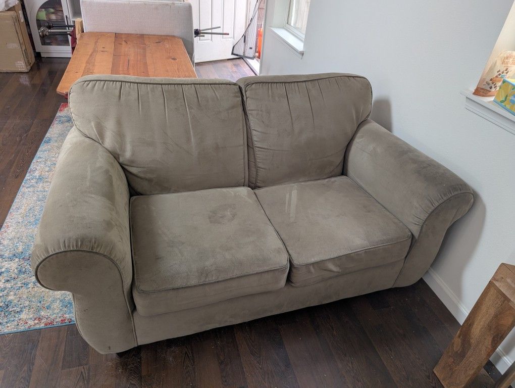 Free Couch