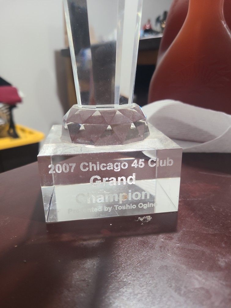crystal trophy awarded as the "2007 Chicago 45 Club Grand Champion"