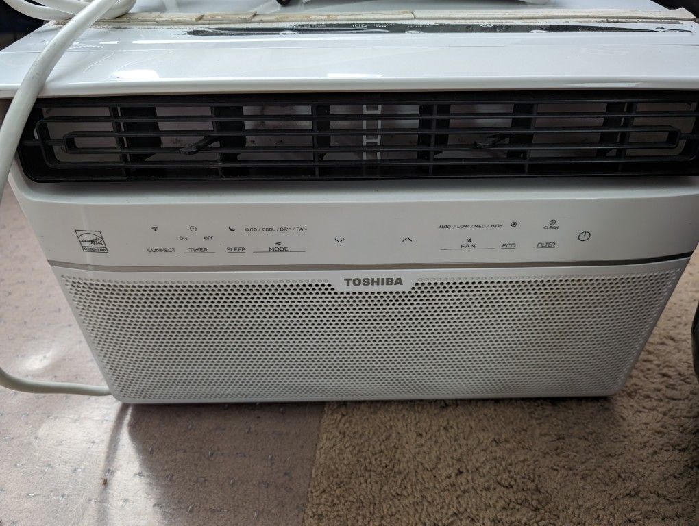 Toshiba Window AC 8000btu