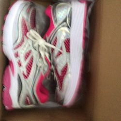 Saucony Omni 9