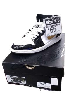 Jordan 852542-007 White