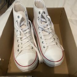 Sketchers Sneakers