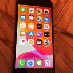 iPhone S