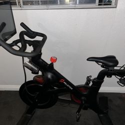 Peloton Bike
