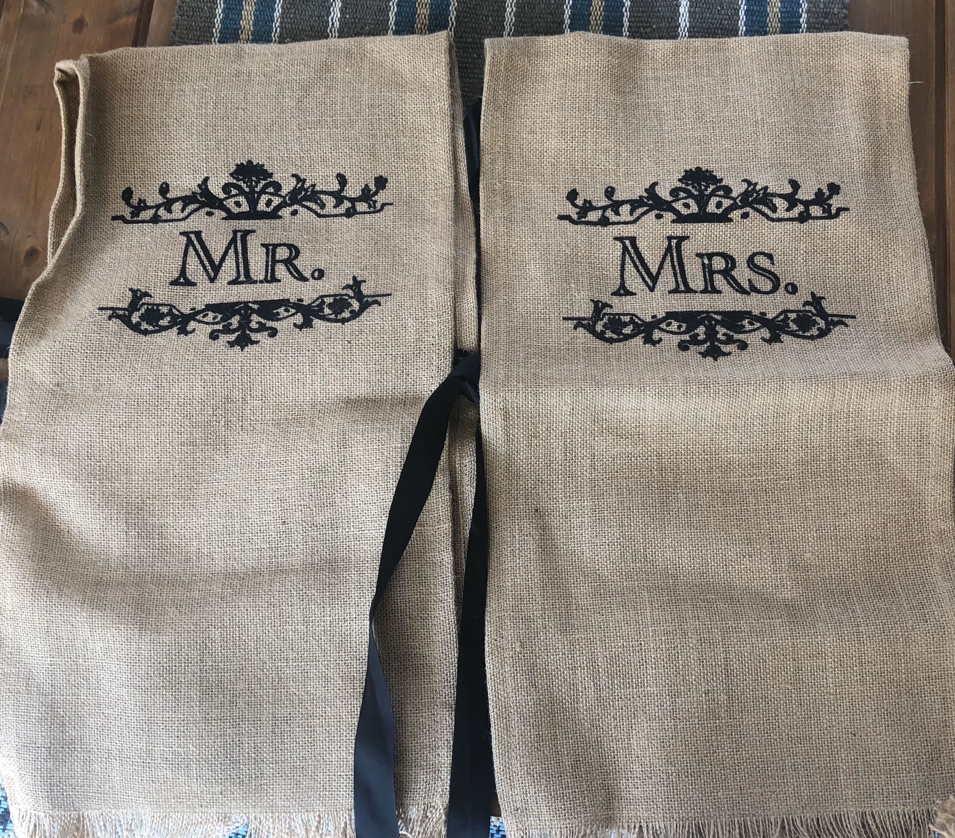 Mr & Mrs Chair Signs