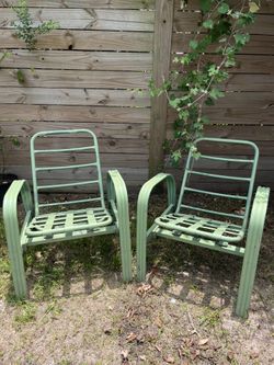 Vintage Patio reclinable chairs (project)