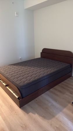 Queen size matress and frame