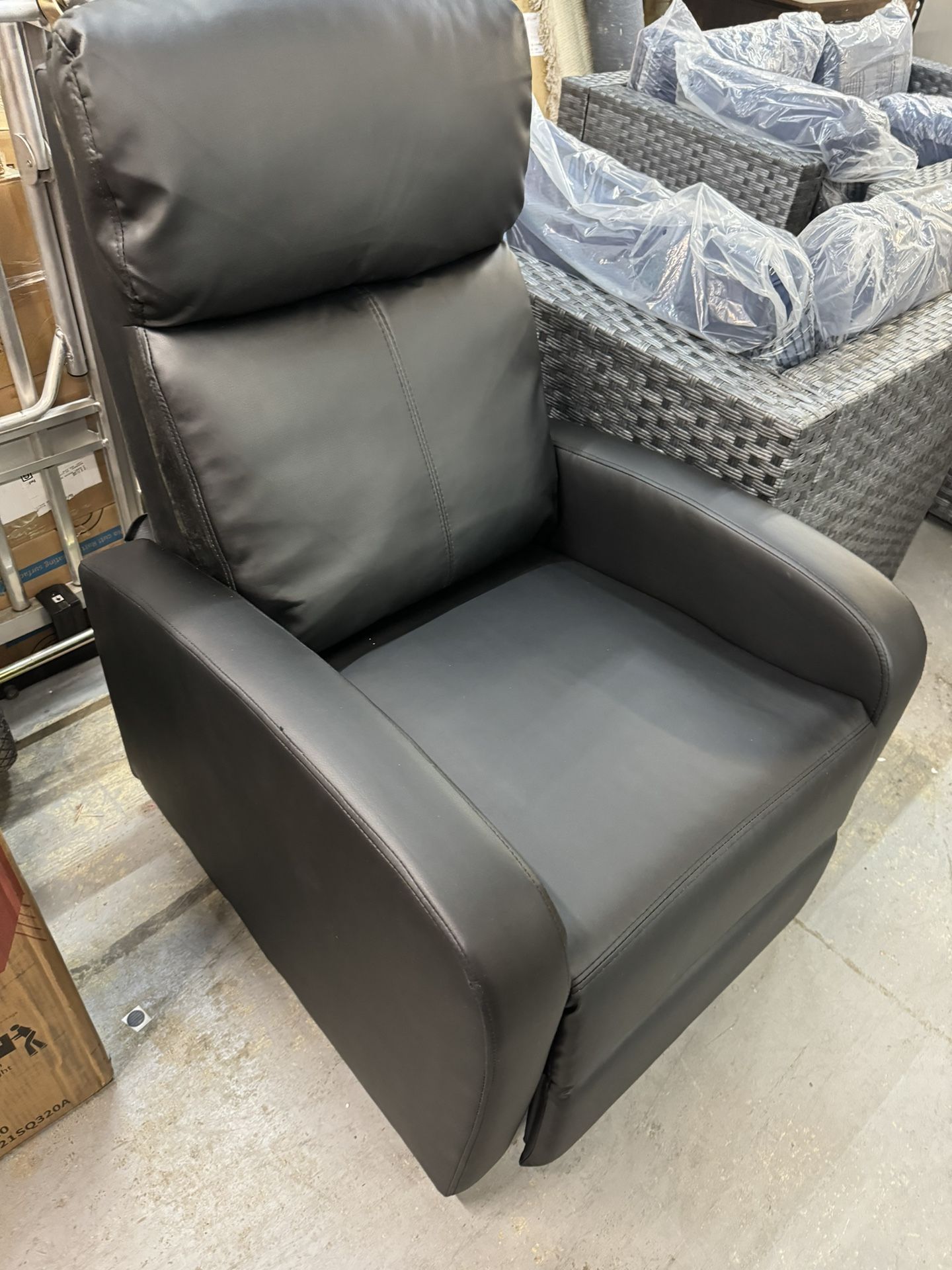 Push Recliner New Black Color 