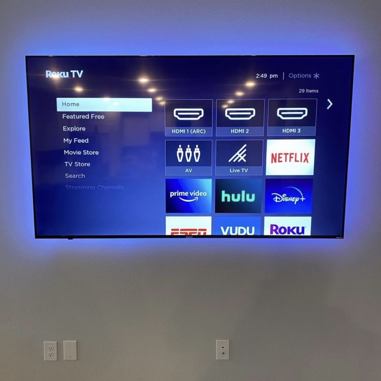 TV MOUNT