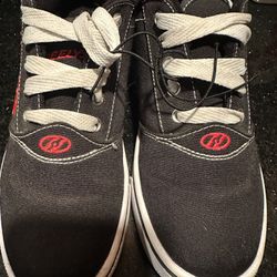 Heelys Youth Size 4