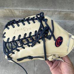 Like New Rawlings pro Preferred 