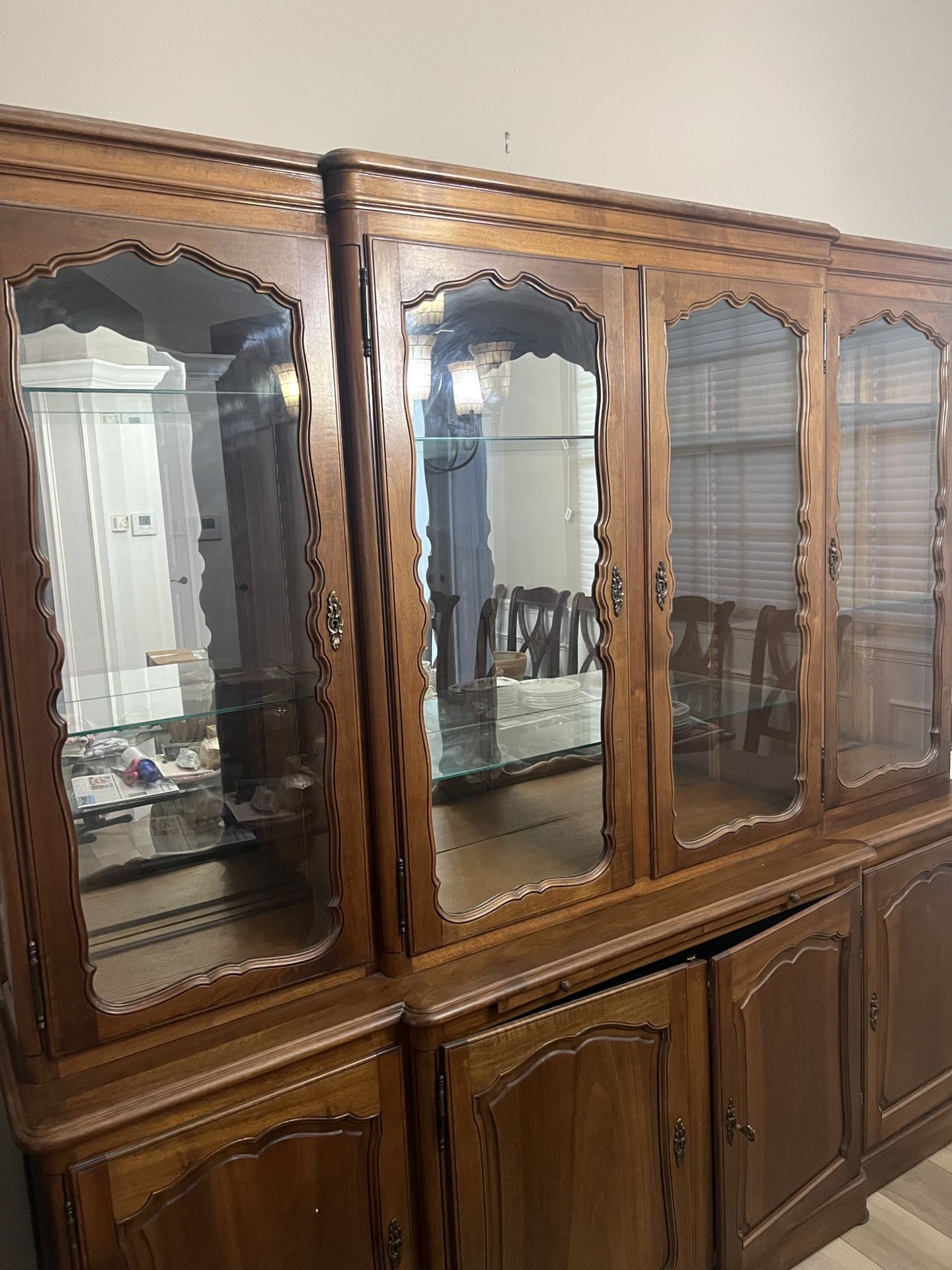 Hutch Or China Cabinet 