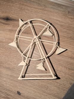 Small trinket Ferris wheel