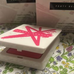 Fenty Cheeks Suede Powder Blush ❗️