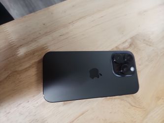 Iphone 16 pro 128gb TMOBILE And Metro Pcs