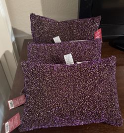 Throw Pillows