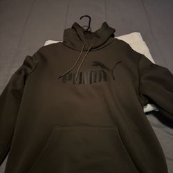 Olive green pullover hoodie