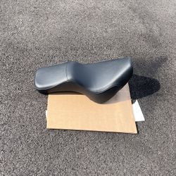 2015 Harley Street Glide Seat