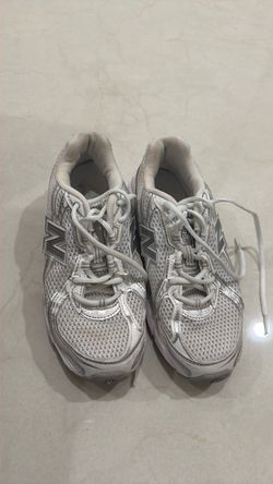 New Balance White Running Sneakers M5