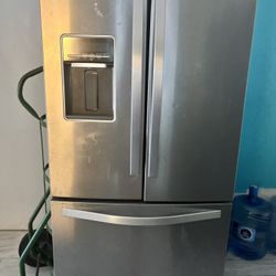 Whirlpool Refrigerator 