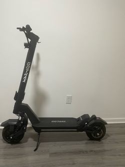 Gotrax GX1 Dual Motor Electric Scooter (E scooter)