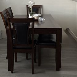 Dining Table Seats 6 
