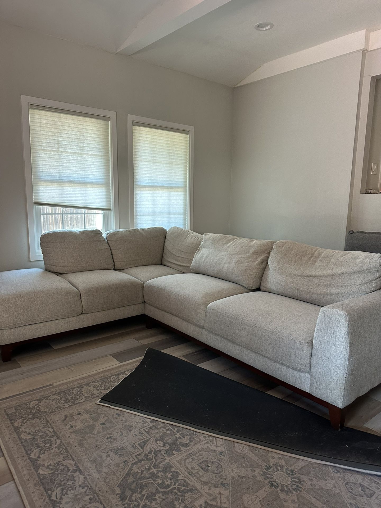 2 Piece L-Shaped Sectional With Right Arm Facing Sofa & Left Arm Facing Corner Chaise, Creme Beige Color, Textured Fabric.
