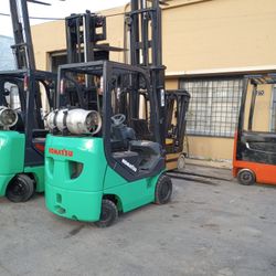 Forklift Komatsu Triple mast