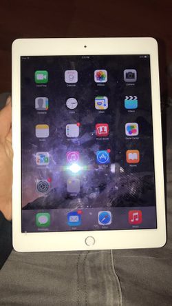 iPad and iPhone 6s
