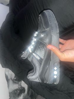 Lv trainer size 9.5