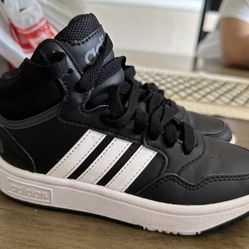 Boys Adidas Sneakers Size 12