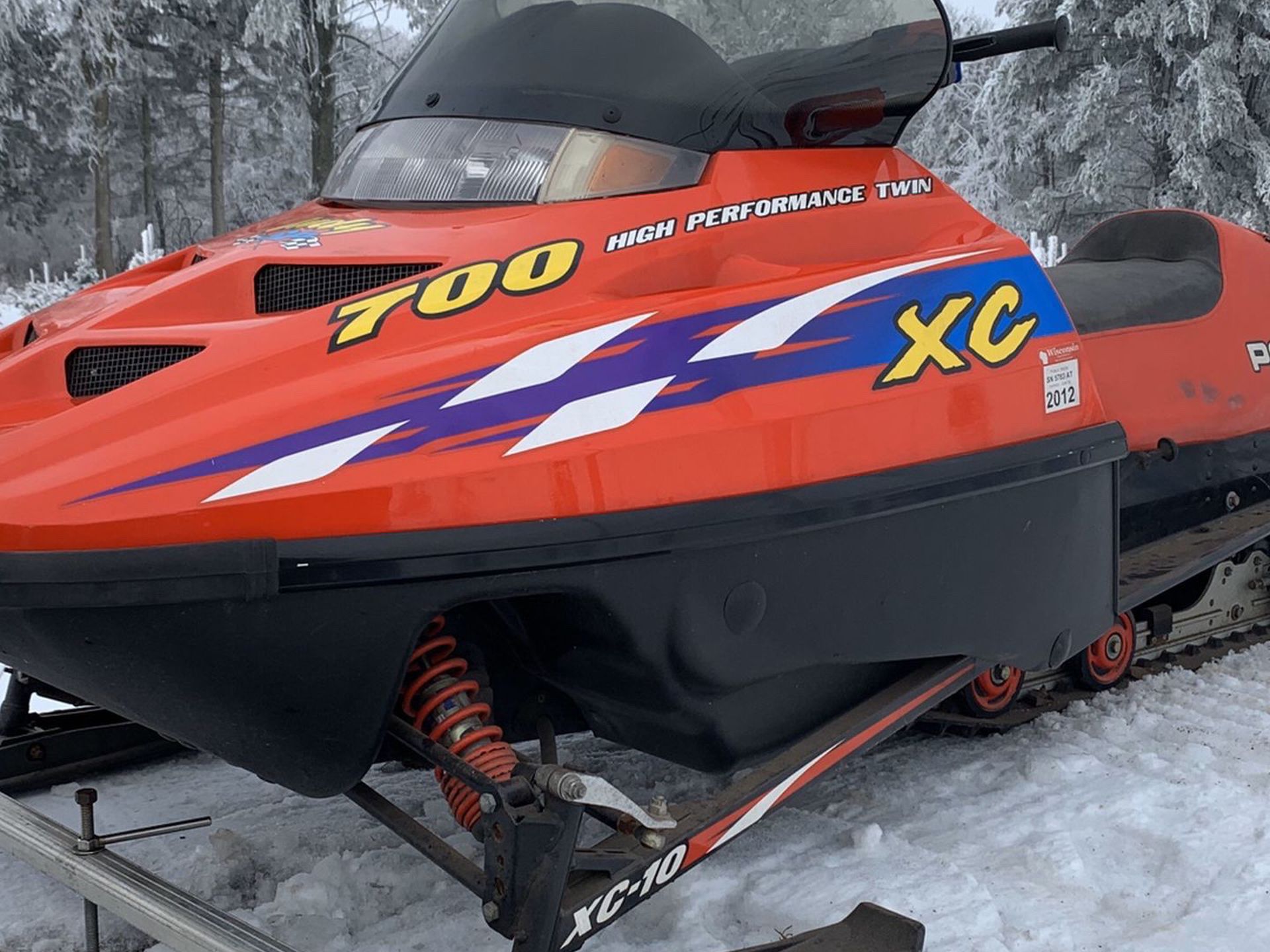 2000 Polaris XC 700 Snowmobile $1800