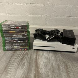 Xbox One S bundle = 14 games + 2 controllers